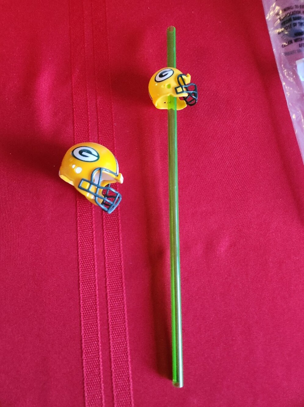 NFL Green Bay Packers yellow football helmet Straw And Holder